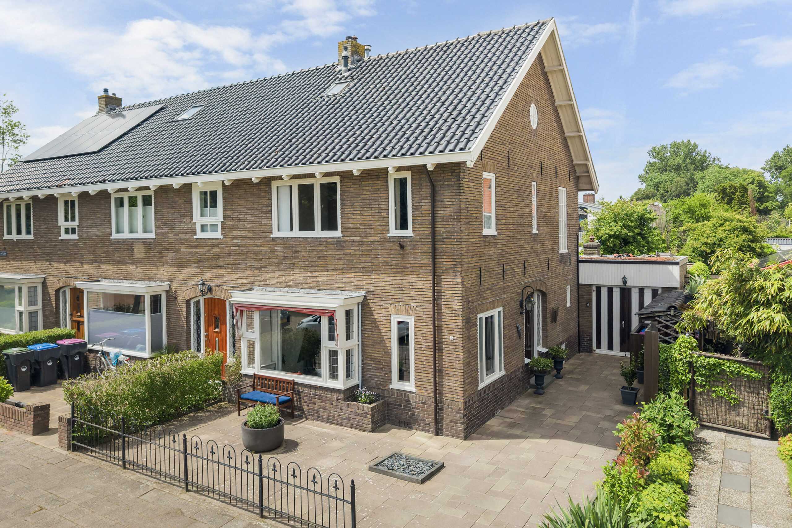 Leeuwarden, van Miereveltplantsoen 8