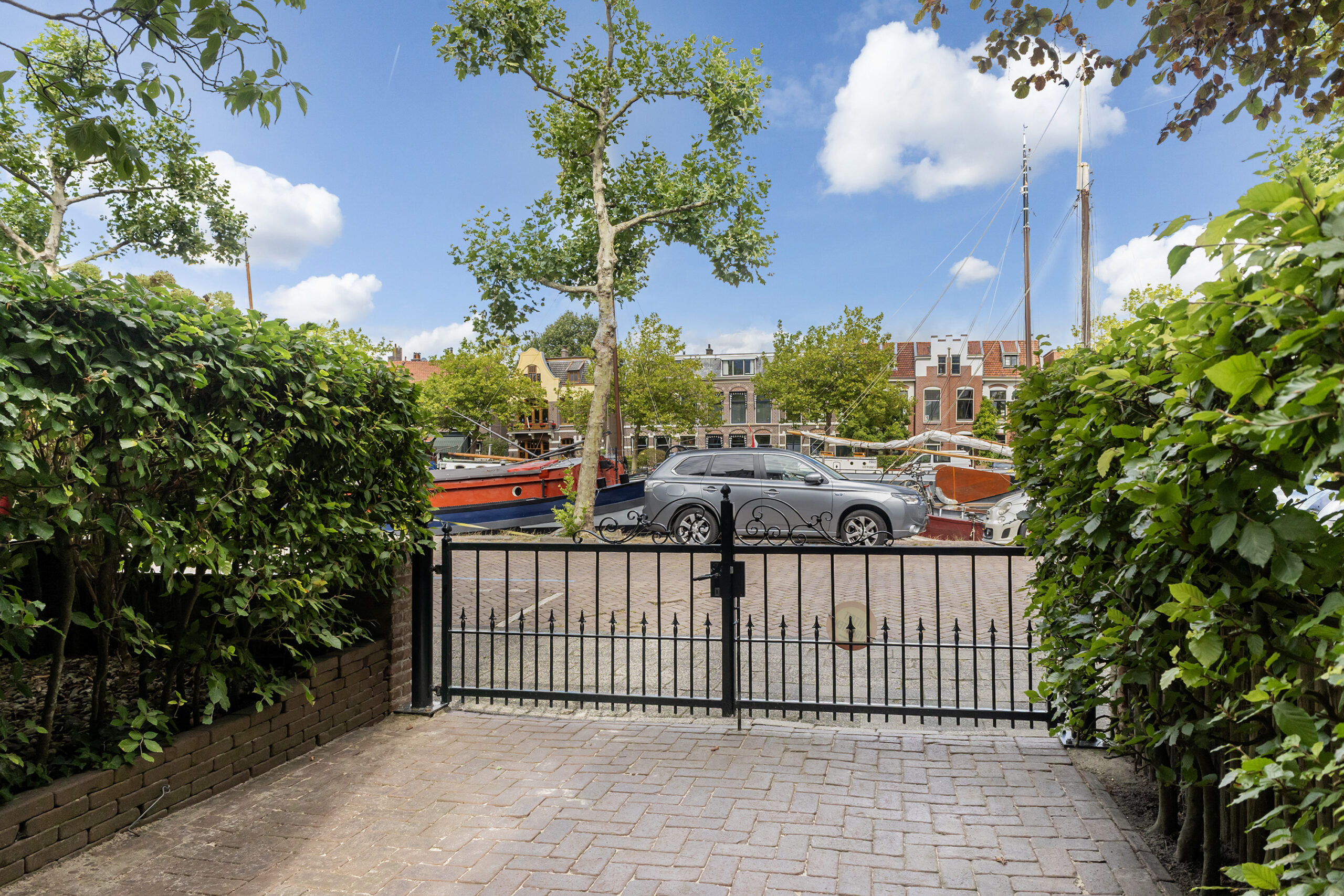 Woning te koop: Leeuwarden, Emmakade 40